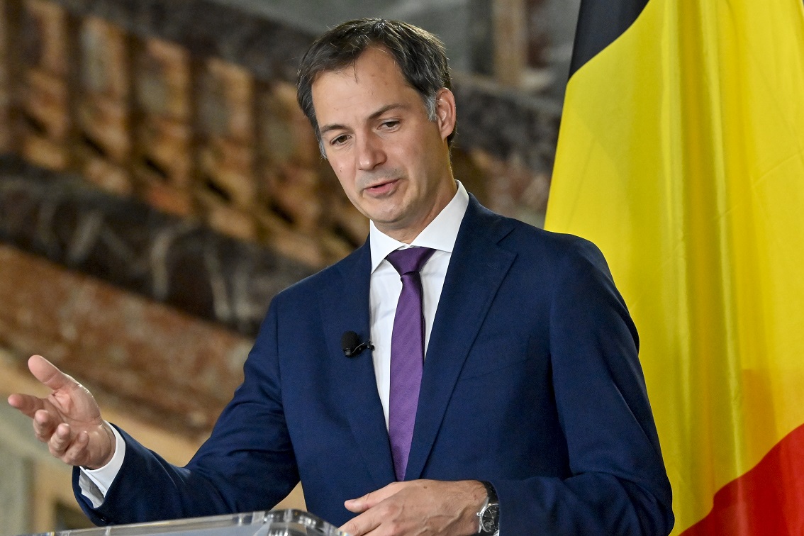 Belgian PM Alexander De Croo vows to “leave no one behind” in efforts to  make vaccines available worldwide – Brussels Reporter